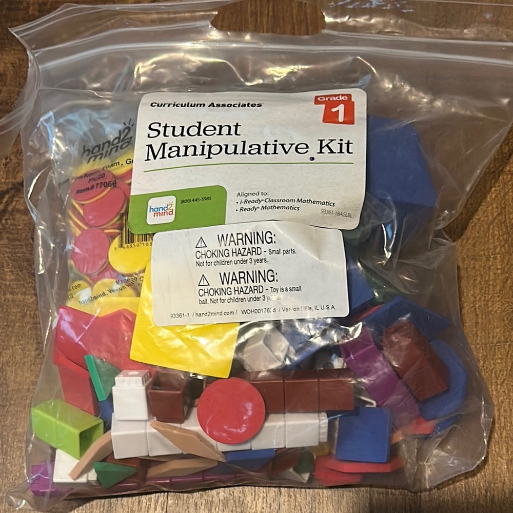 Student Manipulative Kit - Multicolor Kindergarten/First